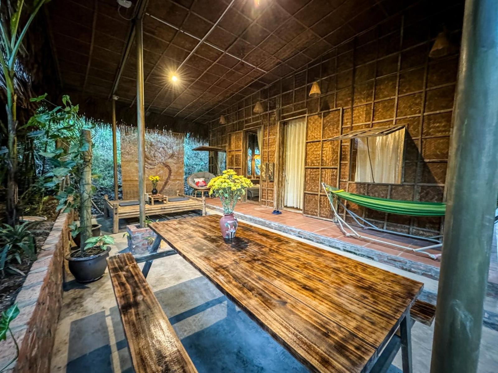 Dinh Gia Trang - Homestay & Coffee The Ruong Exterior photo